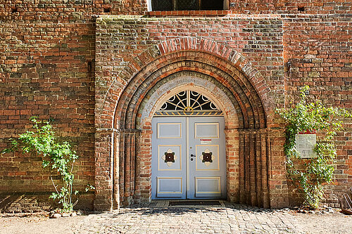 Portal Kirche Rehna I Klosterverein Rehna